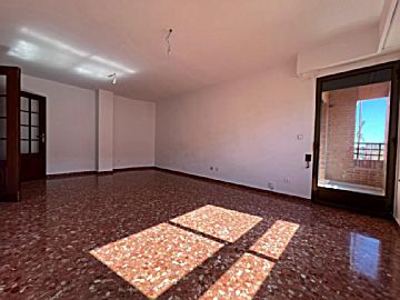 Foto Venta de piso en Xirivella, Centro